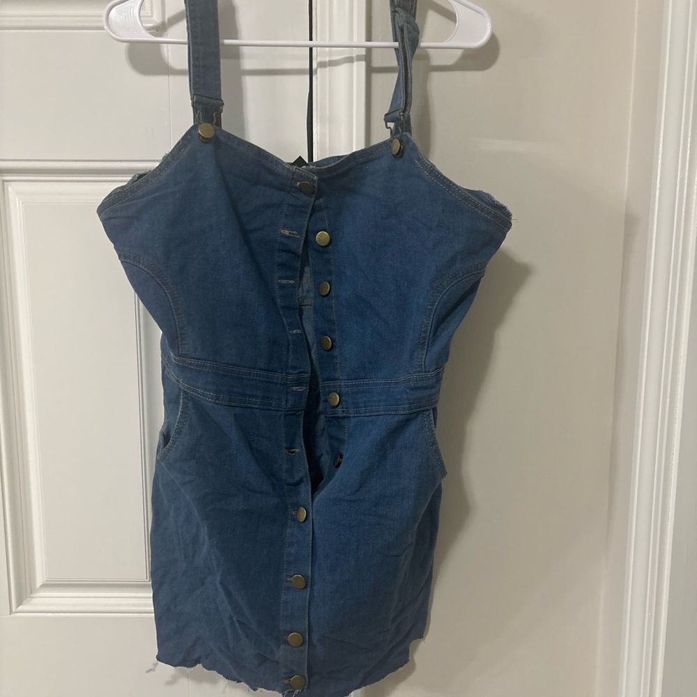 Chic Denim Button-Up Dress